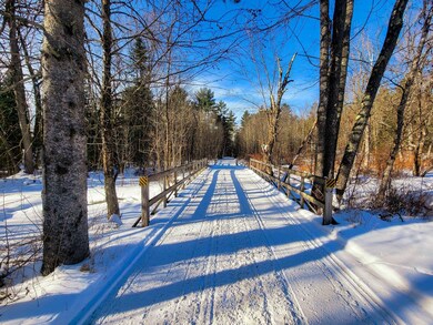 520 Whitefield Rd, Dalton, NH 03598 - photo 4