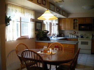 3721 W 90th Ct, Merrillville, IN 46410 - photo 2