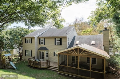 11710 Mayfair Field Dr, Lutherville Timonium, MD 21093 - photo 2