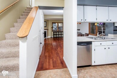 12-Front Entry_DMD_4669