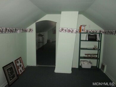 Living area or 4th tandem BR