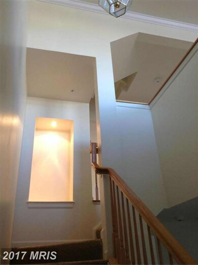 9114 Kelford Ct, Lorton, VA 22079 - photo 6