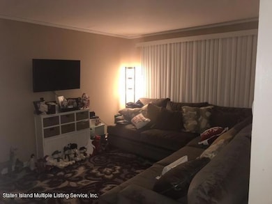 118 Coale Ave, Staten Island, NY 10314 - photo 2