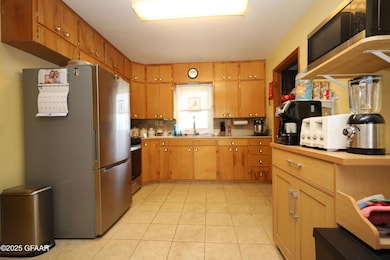 510 4th St W, Lakota, ND 58344 - photo 4