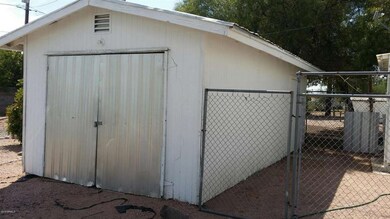 Shed/Garage
