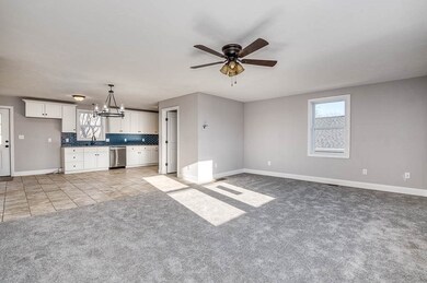 81 11th St, Wareham, MA 02558 - photo 5