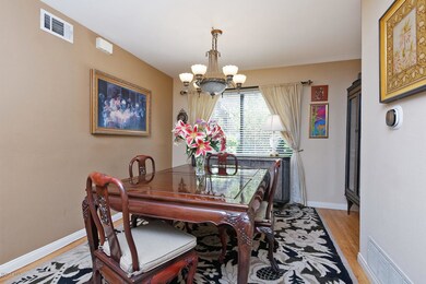 8225 Mason Ave D Winnetka CA-large-011-0