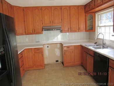 897 Stoneykirk Dr, Fayetteville, NC 28314 - photo 7