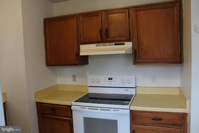 912 E Cork St, Winchester, VA 22601 - photo 5