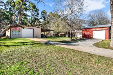 914 Harvey Dr, Pinehurst, TX 77362 - photo 2