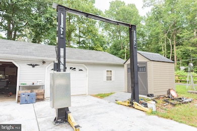 1227 Rolling Ln, Harpers Ferry, WV 25425 - photo 3