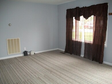 LIVING RM