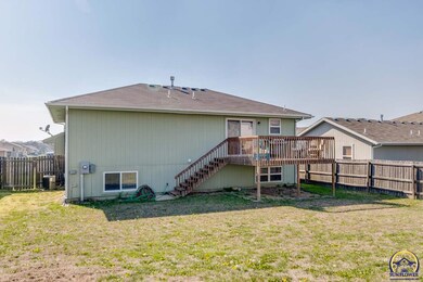 1746 SW Valley View Dr, Topeka, KS 66615 - photo 3