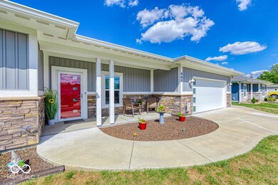 662 S Sobota Way, Trafalgar, IN 46181 - photo 2