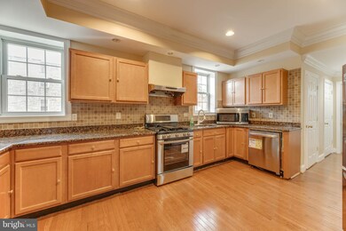 1301 S Carey St, Baltimore, MD 21230 - photo 6