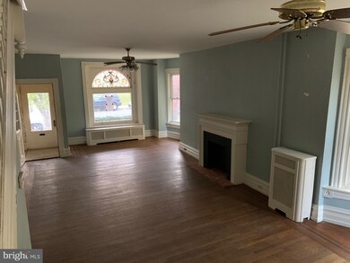 114 Windsor St, Reading, PA 19601 - photo 5