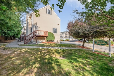 417 Hildreth St unit 34, Lowell, MA 01850 - photo 4