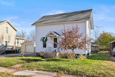 1061 14th St S, Wisconsin Rapids, WI 54494 - photo 3