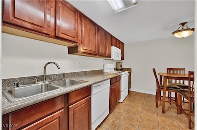 5229 Indian River Dr unit 237, Las Vegas, NV 89103 - photo 6