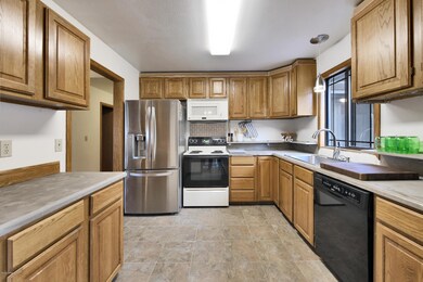 2 beautiful kitchen with lots of storage