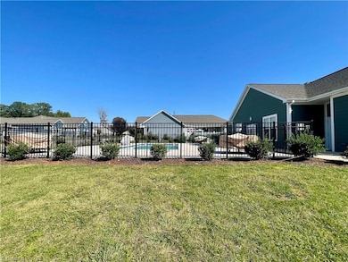 1110 Hudson Dr, Mebane, NC 27302 - photo 3