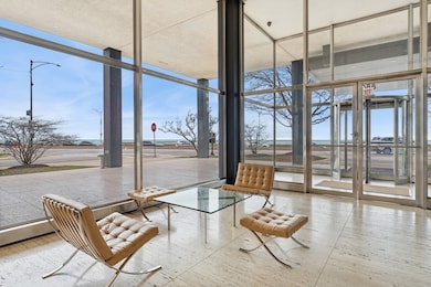 880 N Lake Shore Dr unit 16DH, Chicago, IL 60611 - photo 2