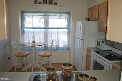 11807 Summer Oak Dr, Germantown, MD 20874 - photo 4