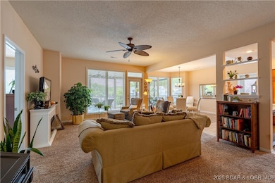 GREAT OPEN FLOOR PLAN