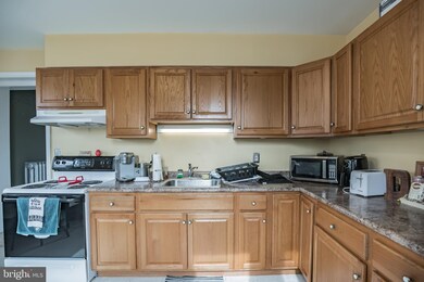 30 E Scott St, Riverside, NJ 08075 - photo 6