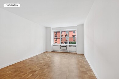 150 E 77th St unit 3D, New York, NY 10021 - photo 5