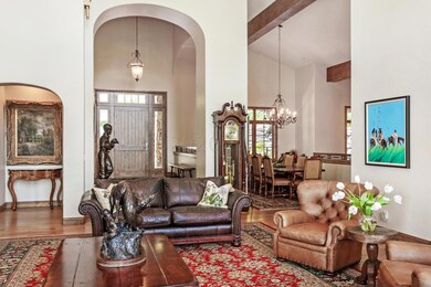 732 Forest Trail-large-006-21-Great Room