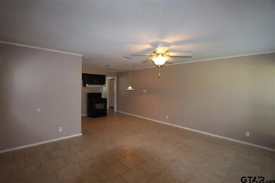 2725 2725 Amy Ln, Tyler, TX 75701 - photo 6