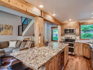 13 Kitchen