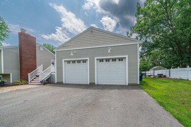 4 Whitford Rd, Nashua, NH 03062 - photo 2