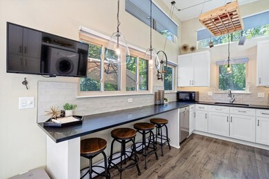 310 E 7th St, Fayetteville, AR 72701 - photo 7