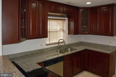 8404 Adelphi Rd, Adelphi, MD 20783 - photo 5