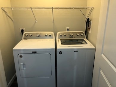 15 Decatur St unit LL, Worcester, MA 01610 - photo 7