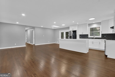 3122 Vandiver Dr, Marietta, GA 30066 - photo 6