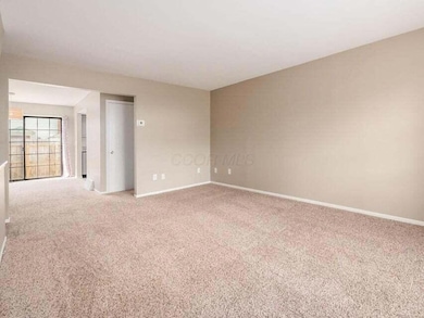 5297 Brandy Oaks Ln unit 5297, Columbus, OH 43220 - photo 3