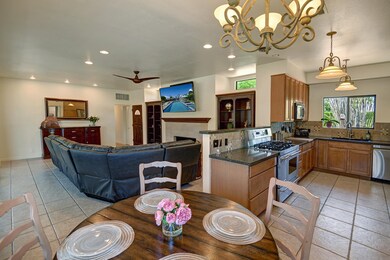 KITCHEN TABLE REVERSE.jpg mls