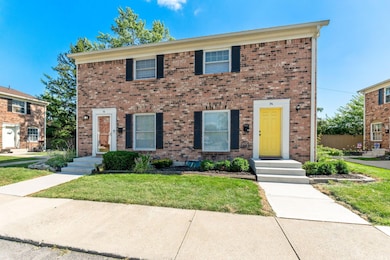 74 E Tarryton Ct (Exterior)-3