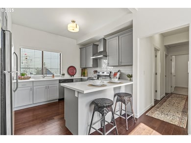 Kitchen/Nook-Eating Area