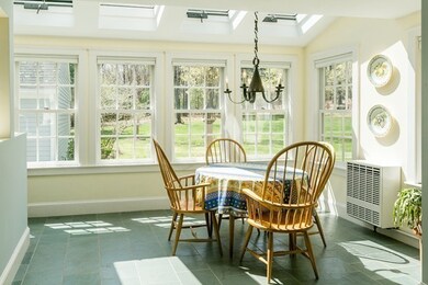 567 Strawberry Hill Rd, Concord, MA 01742 - photo 5