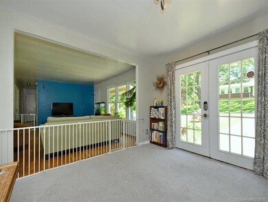 Formal dining space, play room, or office space