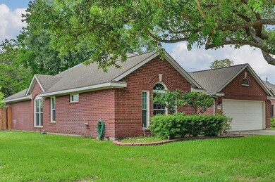 8739 Aberdeen Palms Dr, Houston, TX 77095 - photo 2