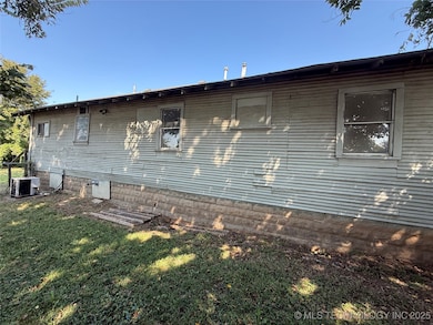 148 N Union Ave, Tulsa, OK 74127 - photo 2