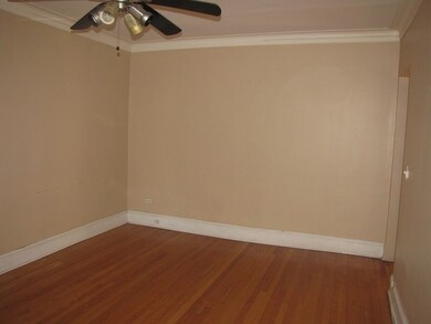 6318 N Mozart St, Chicago, IL 60659 - photo 7