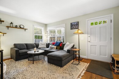 13 Florence St, Hudson, MA 01749 - photo 3