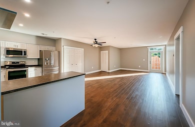 1955 Pawlet Dr, Crofton, MD 21114 - photo 3