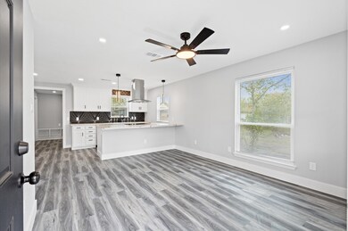 Kitchen view from LR - Wow Factor!